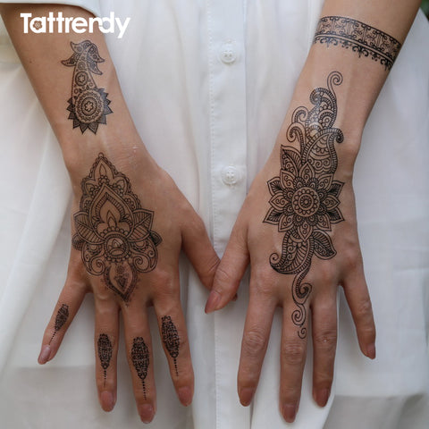 FREE Body painting white black henna tattoo Arabic Indian rose butterfly wedding art paint on hand